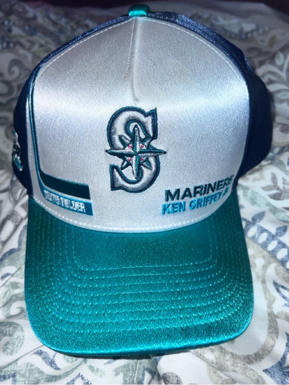 2025 Topps x Lids x Mitchell & Ness Ken Griffey Jr Baseball Cap Player Series 2